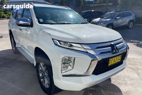 White 2023 Mitsubishi Pajero Sport Wagon Glx (4Wd) 5 Seat