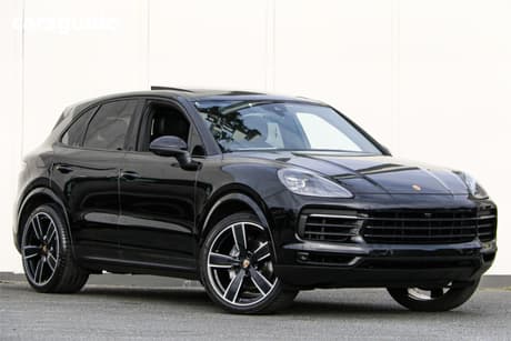 Black 2020 Porsche Cayenne Wagon