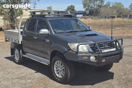 Grey 2013 Toyota Hilux Dual Cab Pick-up Sr5 (4X4)