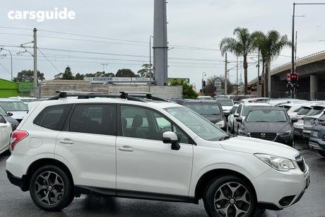 White 2015 Subaru Forester Wagon 2.0D-S