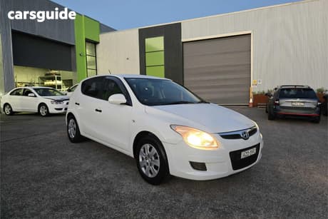 White 2009 Hyundai I30 Hatchback Sx