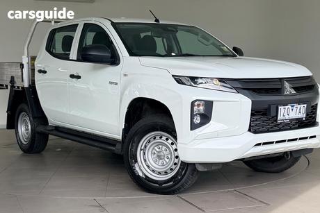 White 2023 Mitsubishi Triton Double Cab Pick Up Glx (4X4)