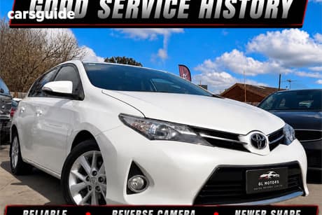 White 2013 Toyota Corolla Hatchback Ascent Sport