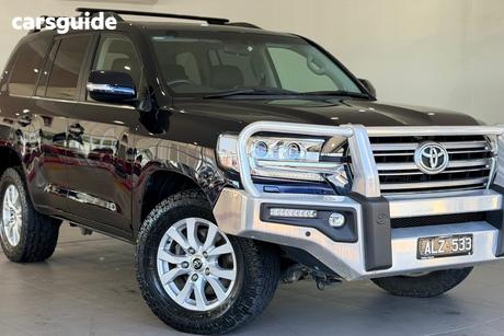 Blue 2016 Toyota Landcruiser Wagon Vx (4X4)