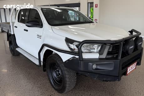 White 2020 Toyota Hilux Double Cab Chassis Sr (4X4)