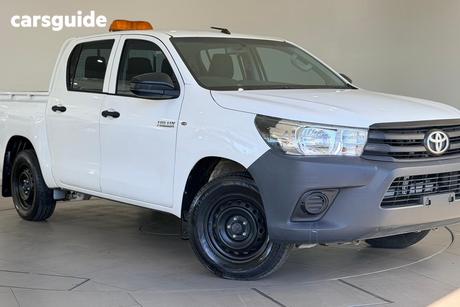 White 2017 Toyota Hilux Dual Cab Utility Workmate (4X4)