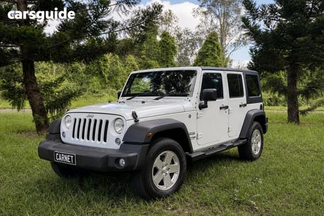 White 2018 Jeep Wrangler Unlimited Softtop Sport (4X4)