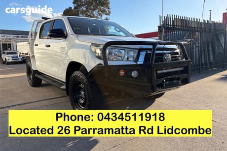 White 2020 Toyota Hilux Double Cab Chassis Sr (4X4)