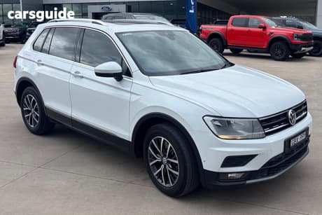 White 2018 Volkswagen Tiguan Wagon 110 Tsi Comfortline