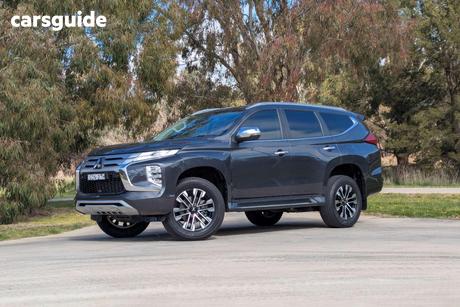 Grey 2023 Mitsubishi Pajero Sport Wagon Exceed (4Wd) 7 Seat