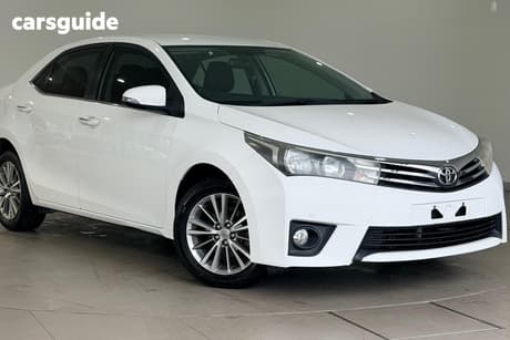 White 2014 Toyota Corolla Sedan Sx