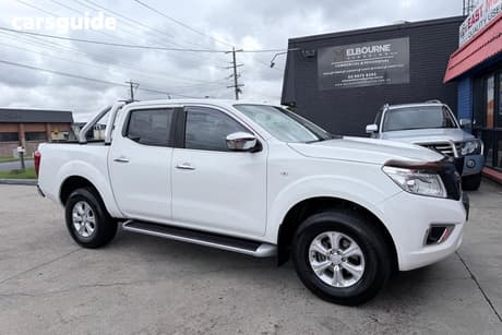 White 2018 Nissan Navara Dual Cab Pick-up St (4X2)