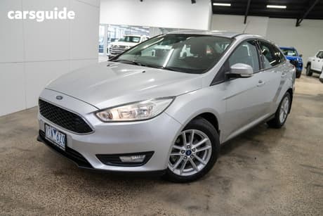 Silver 2015 Ford Focus Sedan Trend