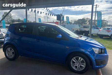 Blue 2015 Holden Barina Hatchback Cd
