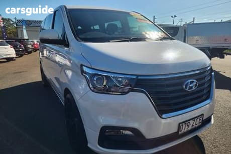 White 2019 Hyundai Imax Wagon Active