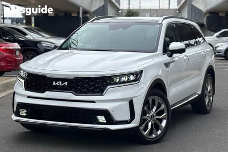 White 2022 Kia Sorento Wagon Gt-Line 7 Seat