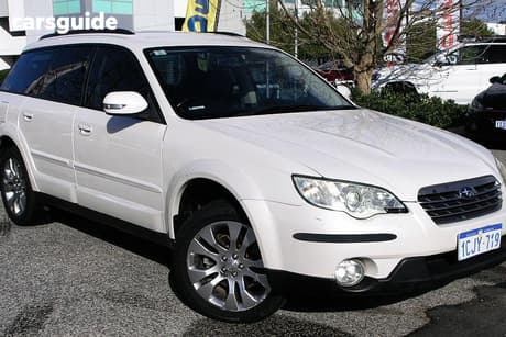 White 2006 Subaru Outback Wagon 3.0R