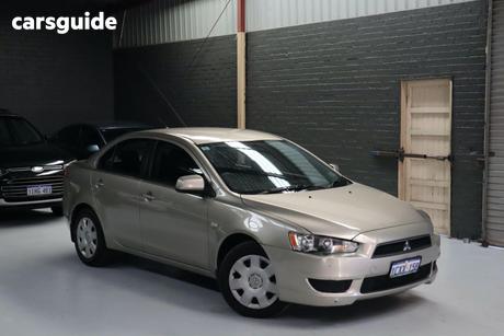 Gold 2008 Mitsubishi Lancer Sedan Es
