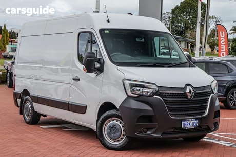 White 2022 Renault Master Van Pro Mwb Fwd (110Kw) L2H2