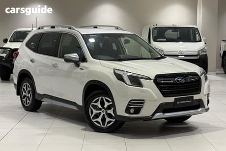 White 2022 Subaru Forester Wagon Hybrid L (Awd)