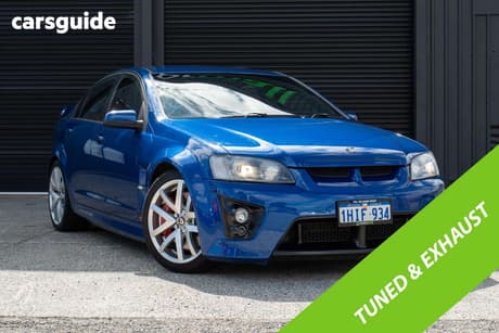 Blue 2006 HSV Clubsport Sedan R8 R