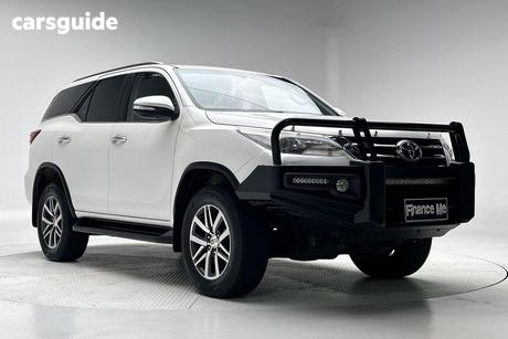 White 2016 Toyota Fortuner Wagon Crusade