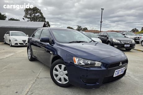 Blue 2013 Mitsubishi Lancer Sedan Es