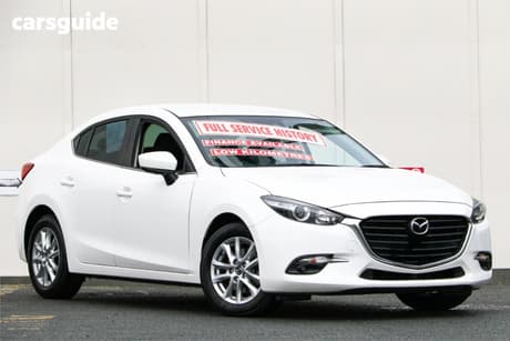 White 2018 Mazda 3 Sedan Maxx Sport