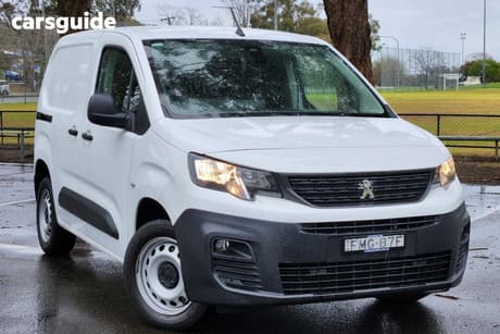 White 2021 Peugeot Partner Van 130 Thp Standard (L1)