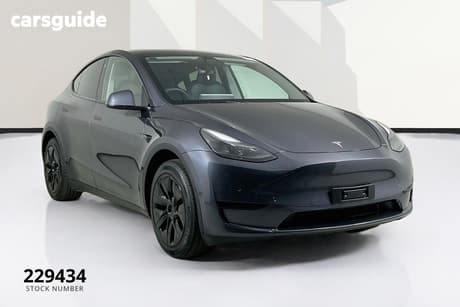Grey 2024 Tesla Model Y Wagon Rear-Wheel Drive