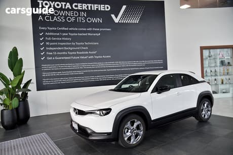 White 2021 Mazda MX-30 Wagon G20E Evolve Mhev