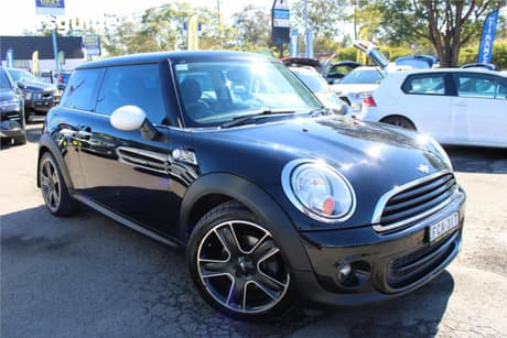 Black 2012 Mini Cooper Hatchback Ray