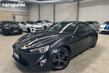 Grey 2013 Toyota 86 Coupe Gts