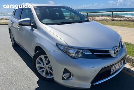 Silver 2013 Toyota Corolla Hatchback Ascent Sport