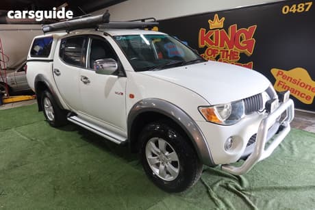 White 2008 Mitsubishi Triton Cab Chassis Glx (4X4)