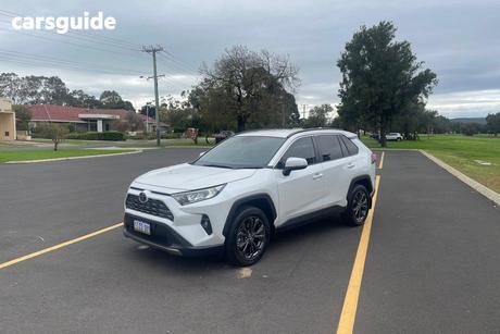 White 2022 Toyota RAV4 OtherCar