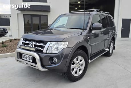 Grey 2011 Mitsubishi Pajero Wagon Gls Lwb (4X4)