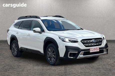 White 2025 Subaru Outback Wagon Awd