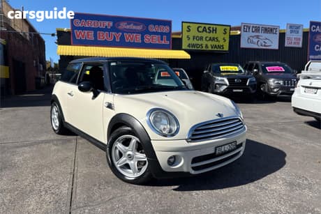 White 2009 Mini Hatch Hatch COOPER D F