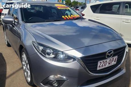 Silver 2016 Mazda 3 Sedan Sp25