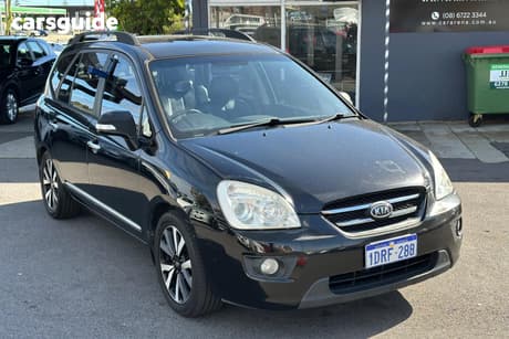 Black 2010 Kia Rondo Wagon Ex