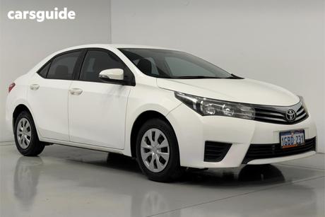 White 2015 Toyota Corolla Sedan Ascent