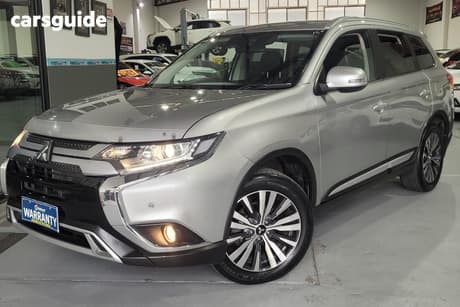 Silver 2021 Mitsubishi Outlander Wagon Ls 7 Seat (2Wd)