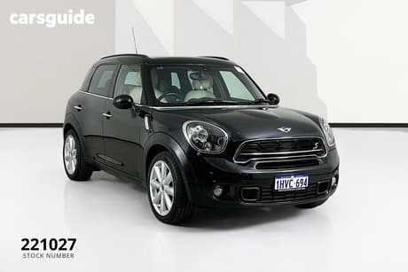 Black 2016 Mini Countryman Wagon Cooper