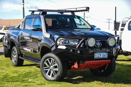 Black 2016 Toyota Hilux Dual Cab Utility Sr5 (4X4)