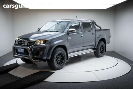 Grey 2012 Toyota Hilux Dual Cab Pick-up Sr5 (4X4)