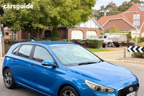 Blue 2017 Hyundai I30 Hatchback Active