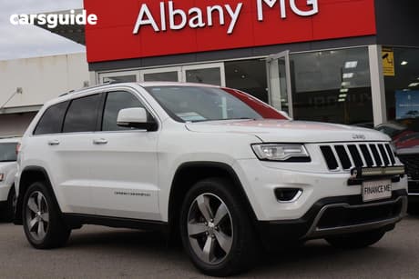 White 2014 Jeep Grand Cherokee Wagon Limited (4X4)