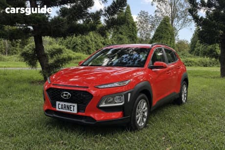 Orange 2018 Hyundai Kona Wagon Go (Fwd)