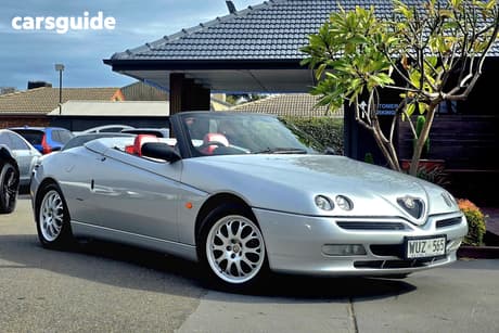 Silver 2000 Alfa Romeo Spider Convertible Luxury
